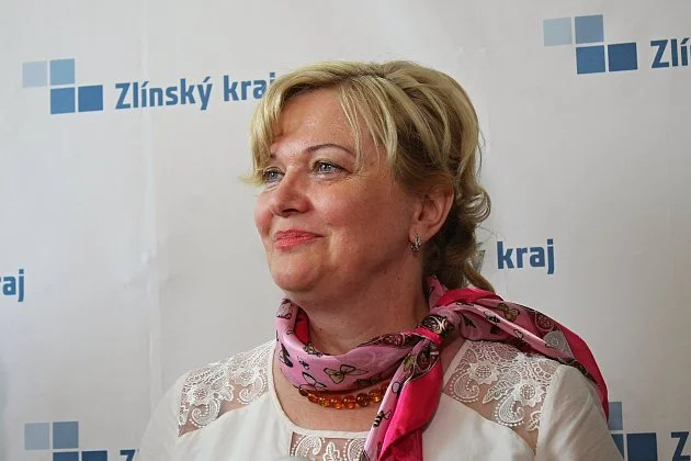 Policie obvinila šéfku zlínské hygieny za ujetí od nehody, hrozí jí rok vězení