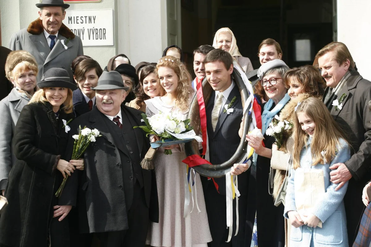 Vyprávěj: Vyhazov režiséra, Havlová odmítla hlavní roli a rodinné vazby na place