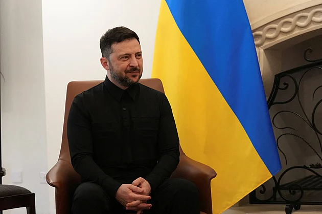 Pořád nevíme, jak by Západ reagoval na nový útok Ruska, řekl Zelenskyj