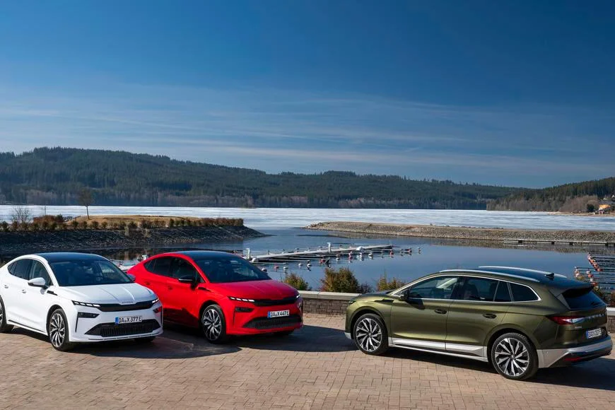 Škoda dál letí vzhůru. V Německu dohání domácí velikány a míří "na bednu"