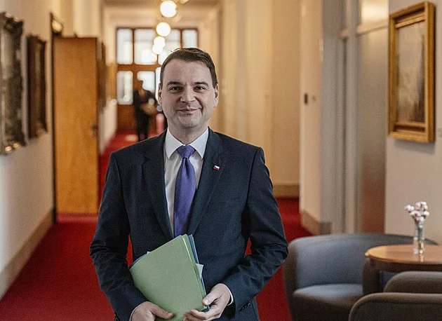 Nejedná se o vládu prezidenta, řekl Macinka. Motoristé dál trvají na Turkovi