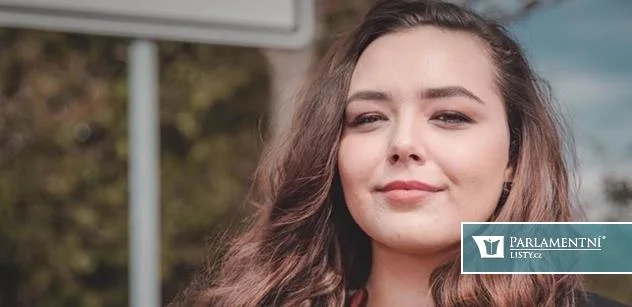 Urbanová (STAN): Potřebuji vaši pomoc s nahlášením Rajchla Facebooku