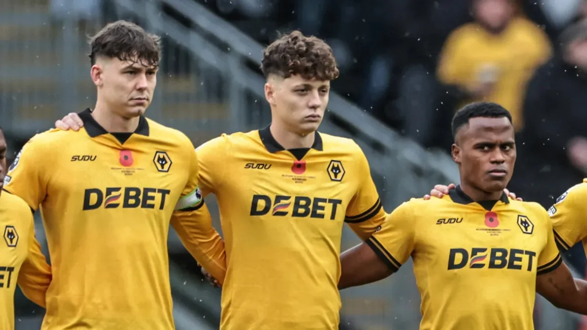 Velký problém pro Wolves. Krejčí nedohrál po tvrdých střetech