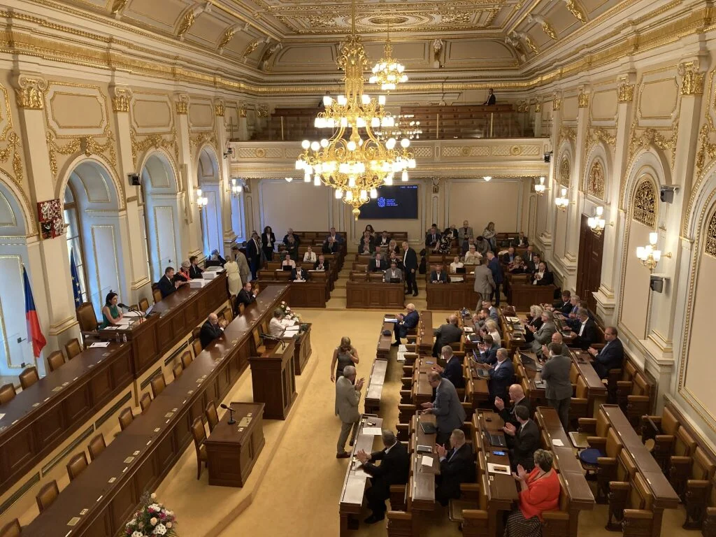 Kokain ve Sněmovně? Inspekce rozhodla o postupu policistů