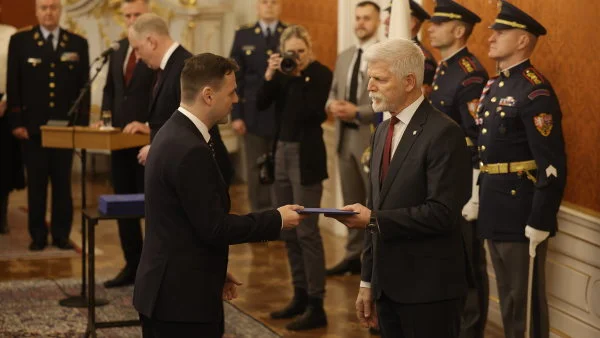 Macinka fauloval. Prezident Pavel se ohradil proti zpochybňování nestrannosti ústavních soudců