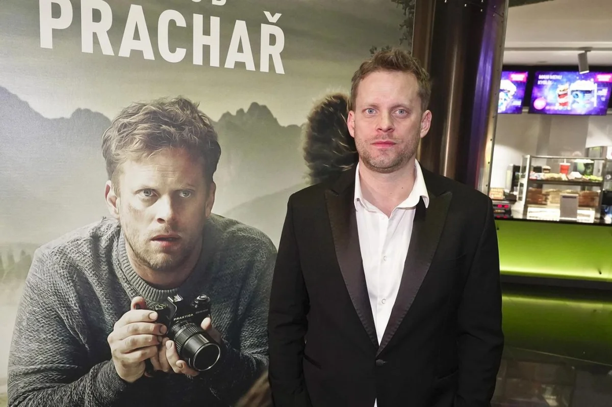 Jakub Prachař jako spolubydlící? Příšerný, pořád chtěl masírovat, řekla režisérka, která s ním bydlela