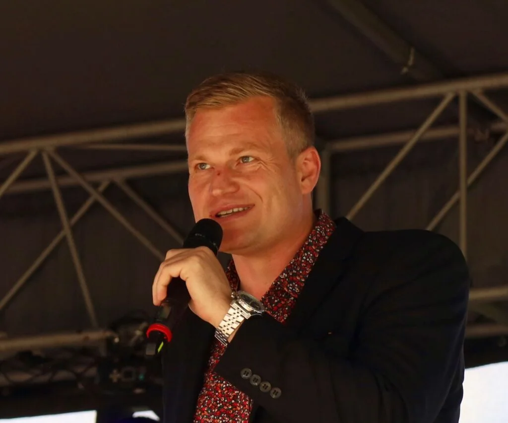 Turek tvrdí, že se ho Pavel hluboce dotkl. Spor o vládu skončí žalobou