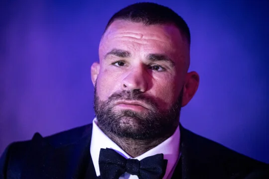 Policie v kauze Vémoly obvinila další dva lidi, celkem je stíhaných pět lidí