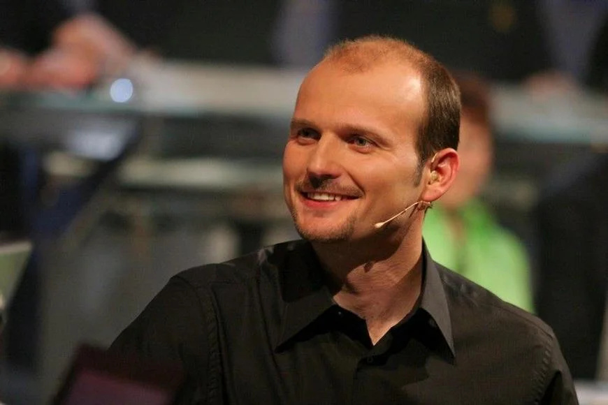 Téměř tři dekády lásky, humoru a podpory. Jaký je skutečný příběh manželství Dalibora Gondíka