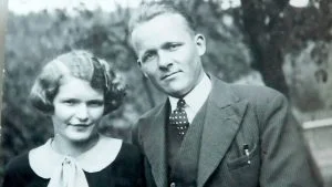 Jejich tatínkové zemřeli na popravišti. Po celé dětství po otcích toužily