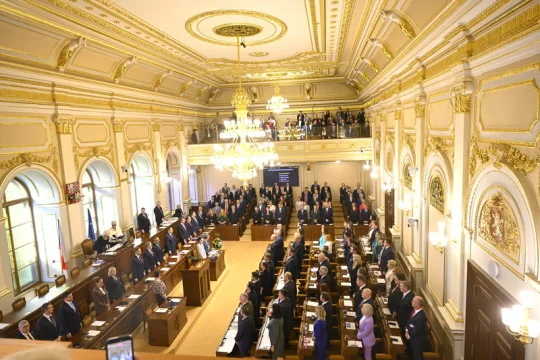 Poslance čeká jednání o vyslovení důvěry Babišově vládě