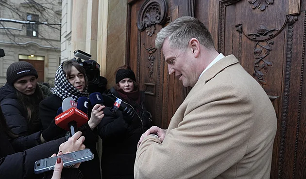 Nový post pro Turka? Obcházení pravidel, úředníky úkolovat nemůže, míní právníci