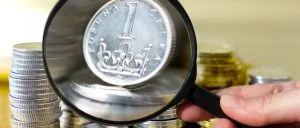 Češi hotovost ve svých peněženkách milují. A nikdo jim ji – zatím – nebere