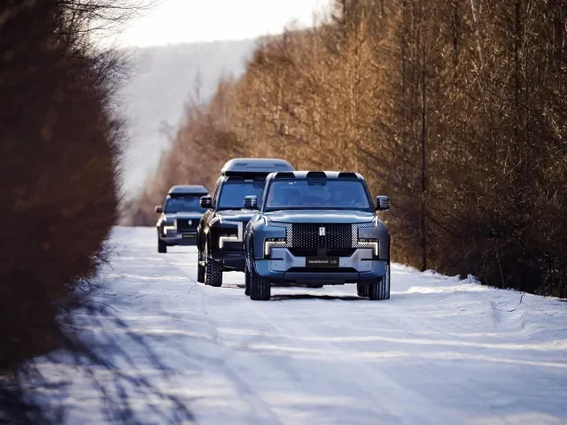EK plánuje zrušit cla na čínské elektromobily. Evropské automobilky bijí na poplach