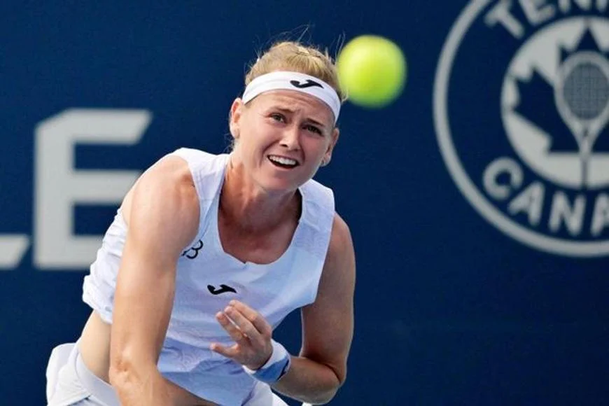 Famózní obrat a sladká premiéra. Bouzková na šestý pokus zdolala neoblíbenou soupeřku