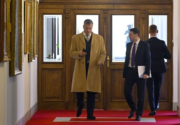 Turek má smůlu. Vládní zmocněnec nemůže vést ministerstvo, řekli právníci