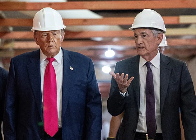 V USA začalo vyšetřování šéfa Fedu Powella. Už dlouho je v nemilosti Trumpa