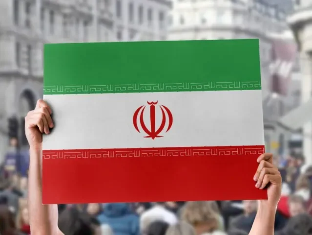 Írán obviňuje USA a Izrael, že mohou za smrt demonstrantů. Počet mrtvých už překročil 2500