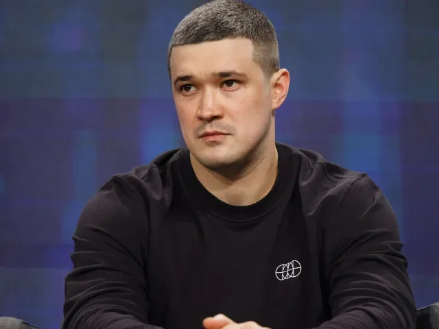 „Hledáme 2 miliony Ukrajinců, máme 200 tisíc zběhů.“ Nový šéf obrany změní mobilizaci