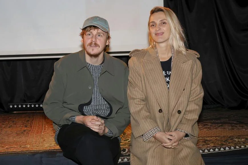 Zpěvačka Bára Poláková oznámila své třetí těhotenství. Otcem je o 14 mladší hudebník