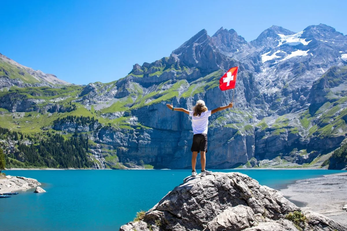 Co dělají Švýcaři jinak, že se dožívají vyššího věku ve zdraví? Češi od 60 let prakticky jen přežívají