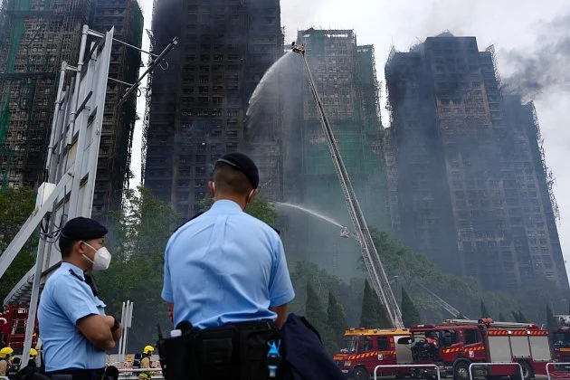 Požár v Hong Kongu zabil 168 lidí. Konečný počet potvrdily úřady