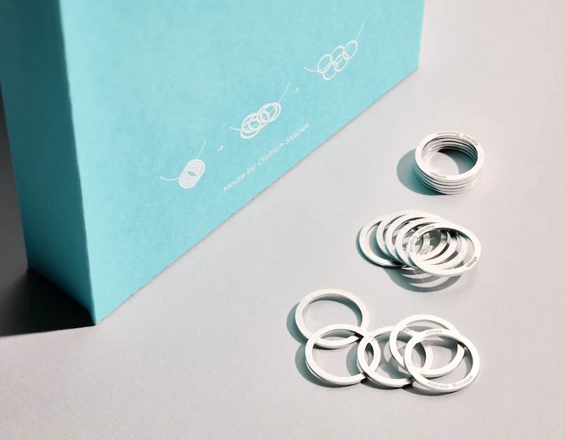 Allwyn představuje unikátní prsten pro české sportovce na ZOH 2026