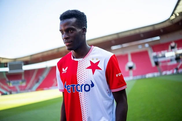 Slavia před Ligou mistrů bleskově otočila, Sparta nestačila na Malmö