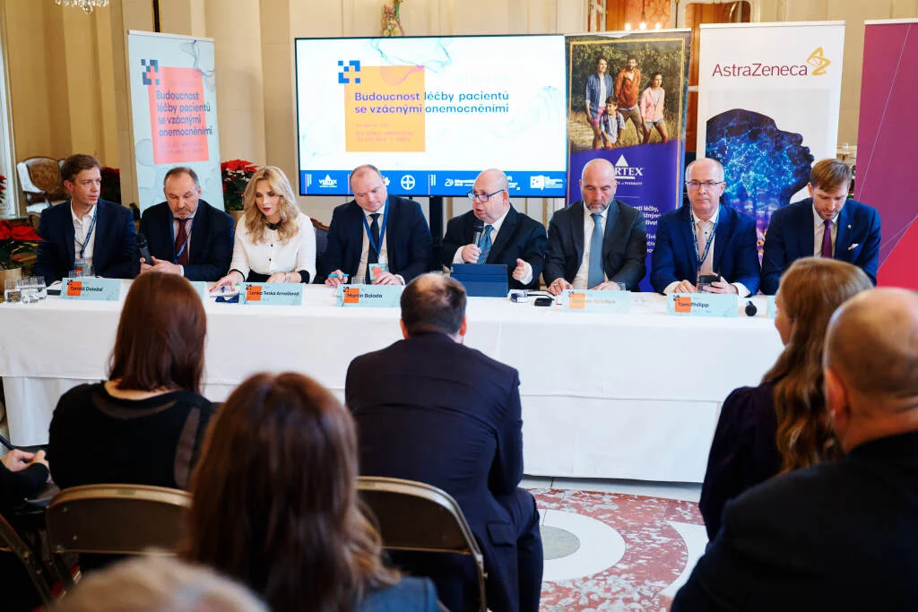 Třetí cesta zajistila léky tisícům pacientů. Teď naráží na vlastní složitost