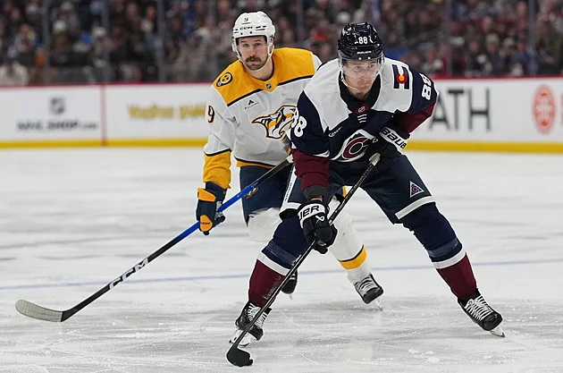 Nečas mírnil sedmigólový příděl Colorada, debakl schytala i Florida