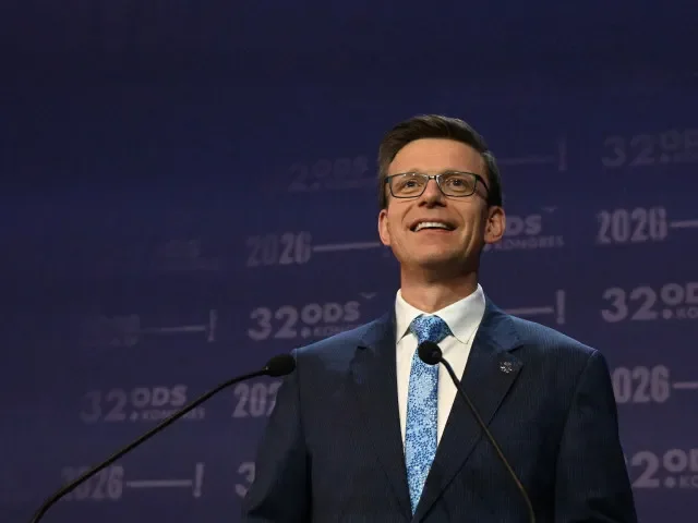 OBRAZEM: Nová éra ODS podle zvoleného předsedy Kupky začíná, Fiala se loučil