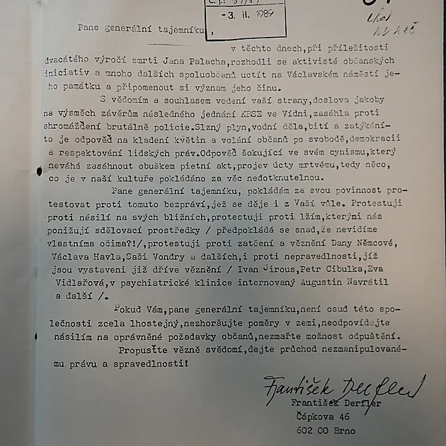 Unikátní sonda do myšlení soudruhů: když Derfler kritizoval bití, dovolil si moc