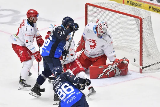 Plzeň svede v extralize boj o druhé místo s Třincem, Sparta hostí Hradec Králové