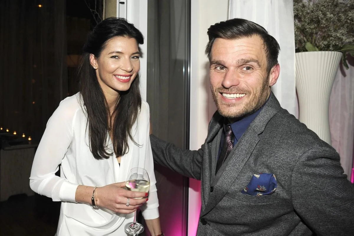 Monika Marešová s Leošem Marešem plánovala původně jen románek. Její rodiče měli obavy