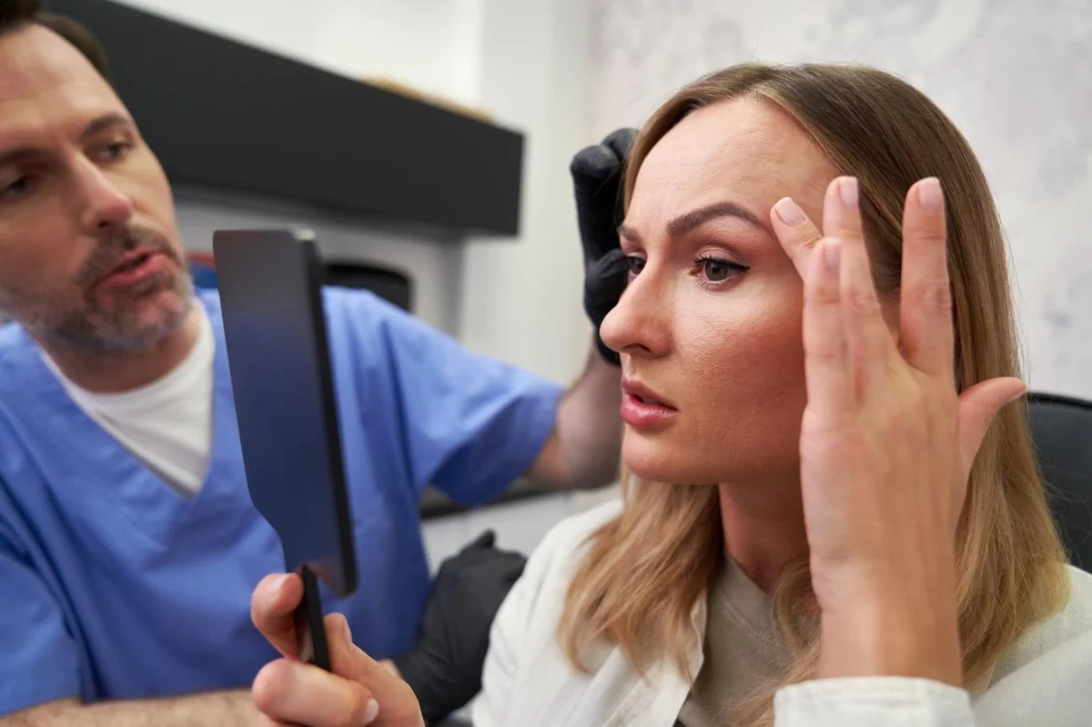 Podivný trend estetické medicíny: V USA se lidé zkrášlují tukem z mrtvých lidí