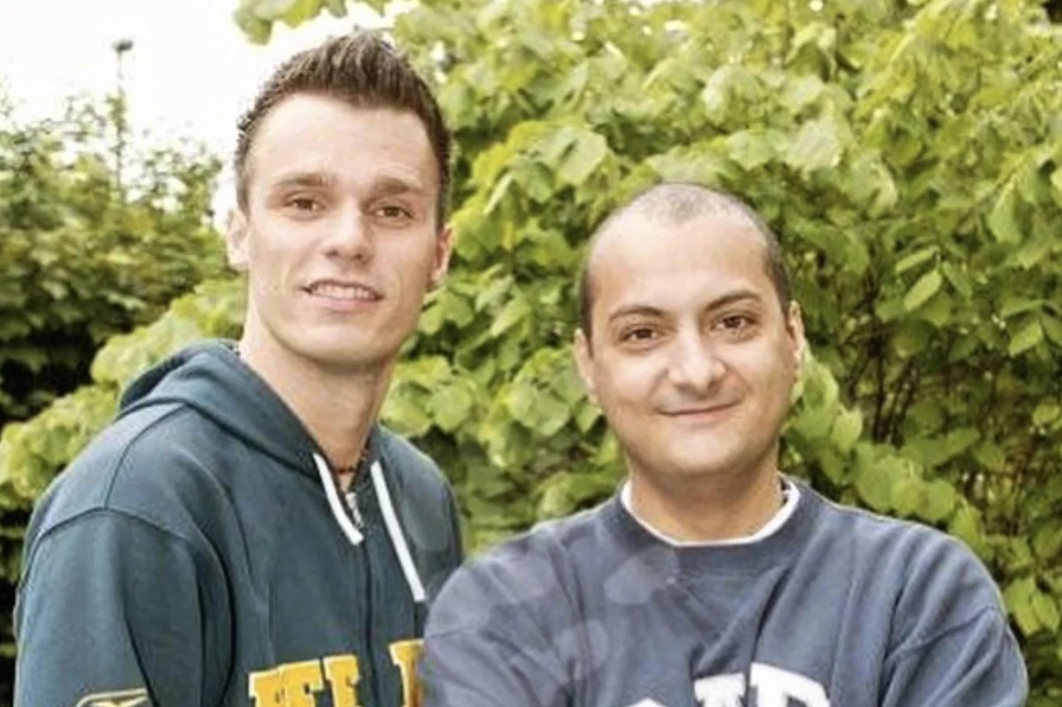 Leoš Mareš rozplakal Česko. Zesnulému Patriku Hezuckému poslal při koncertě do nebe básničku