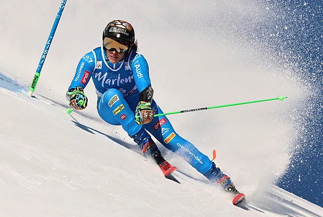 Šampionka Brignoneová se vrátila do SP. V Kronplatzu vládla Scheibová