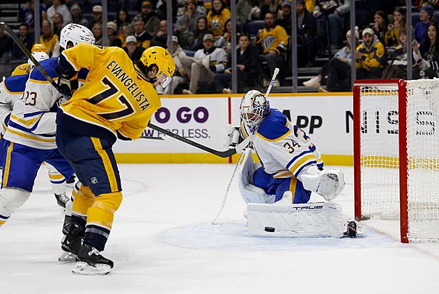 Faksa s Pastrňákem bodovali ve vzájemném souboji, Dobeš vychytal výhru