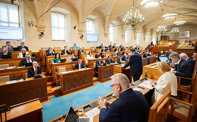 Senát vybere kandidáty na ombudsmana, bude jednat i o Ukrajině a ruské hrozbě
