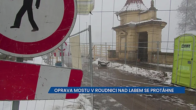 Rekonstrukce mostu v Roudnici nad Labem se protáhne
