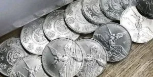 Investor Brůna: Stříbro převrátilo moje portfolio. Kdy přehodnotit rozložení investic?
