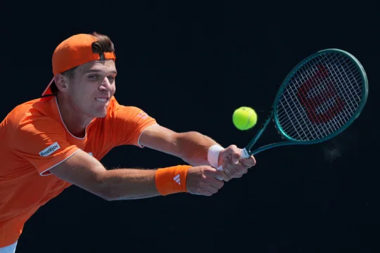 Menšík vyřadil dalšího Španěla a bude hrát o první grandslamové osmifinále