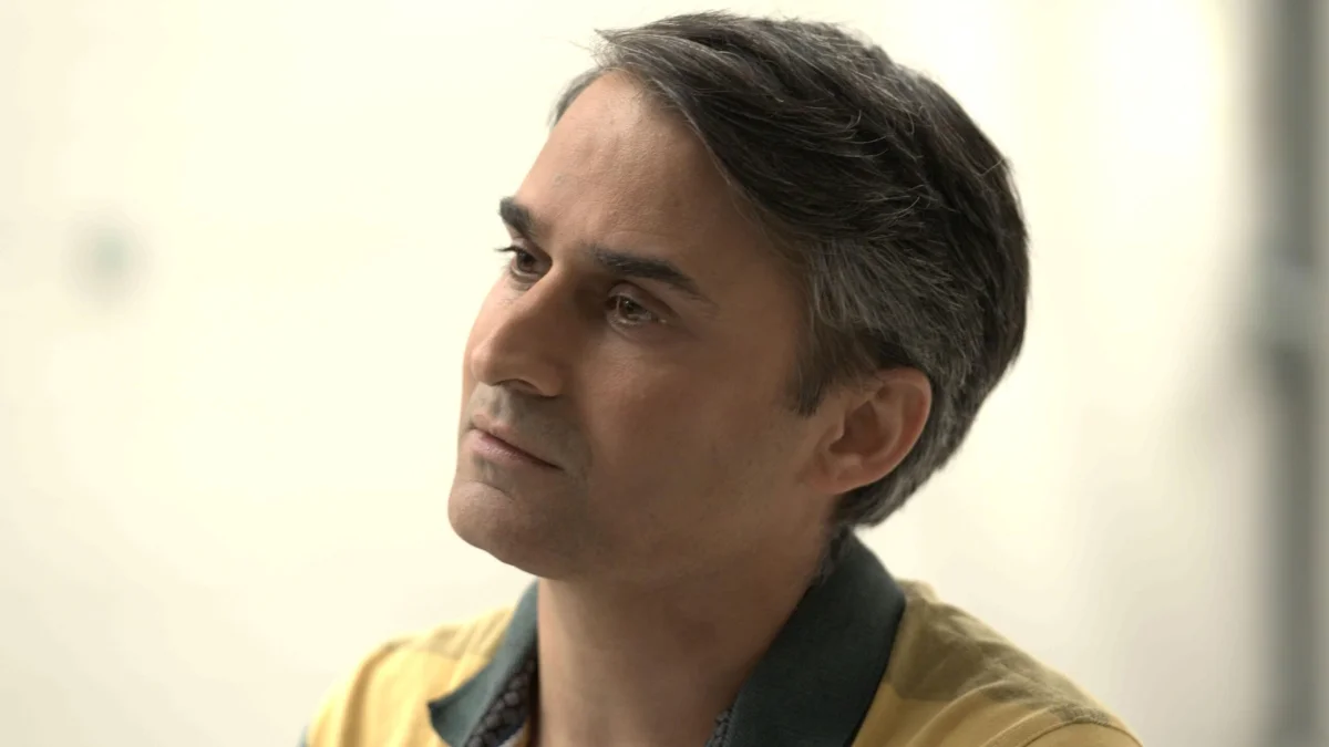 Strach v českých ložnicích: Zpověď agresorů i slavných obětí. Promluvil Šebek i synové Monyové