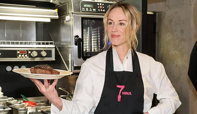 Na romantiku mě chlap neutáhne. Mám radši akci, říká Petra Hřebíčková