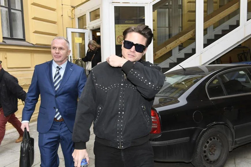 Kuchařová se po rozsudku cítí jako vítězka. Soud jí přitom nařídil omluvu a zaplacení statisíců