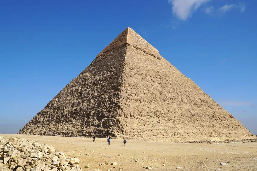 Pyramida v Gíze možná vznikla jinak, než se učíme. Nová vědecká teorie přepisuje dějiny