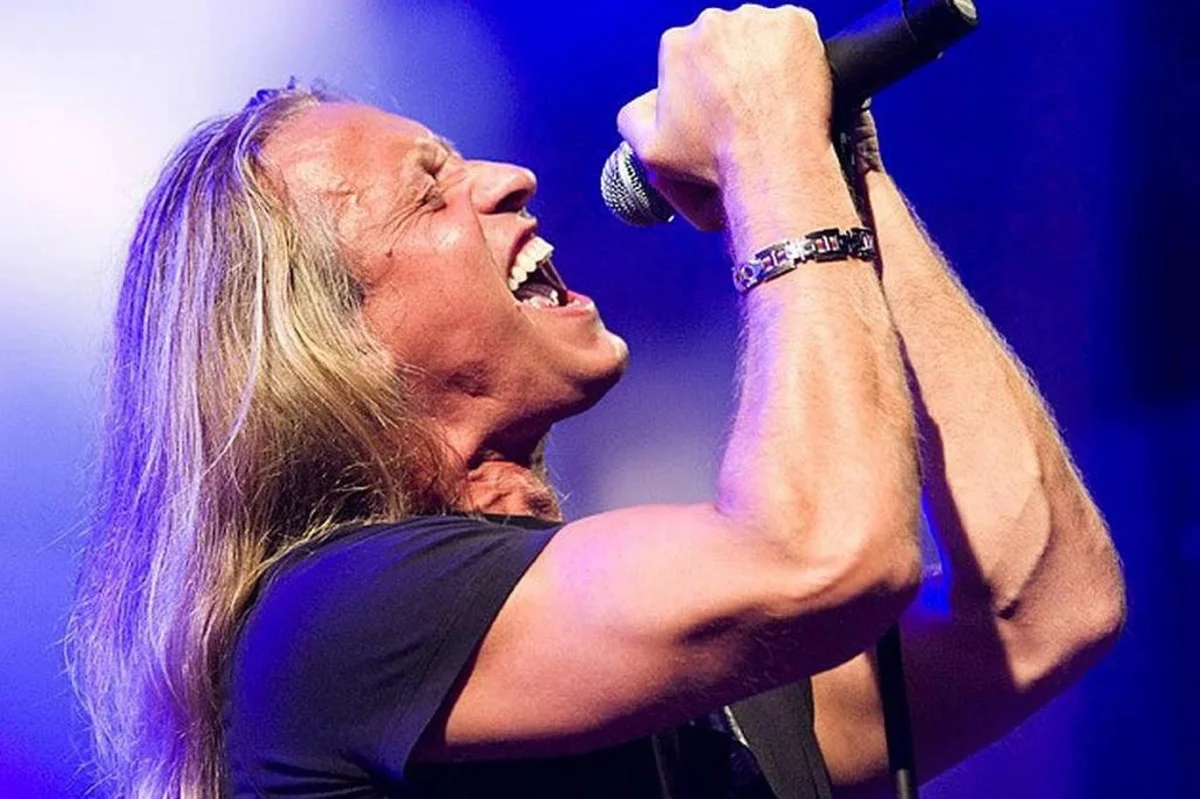 Manželka Kamila Střihavky je příbuzná Lídy Baarové. Jsou spolu 40 let, vydržela s ním všechny krize