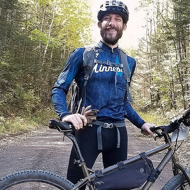 Střelba v sebeobraně? Videa z incidentu v Minneapolisu ukazují něco jiného