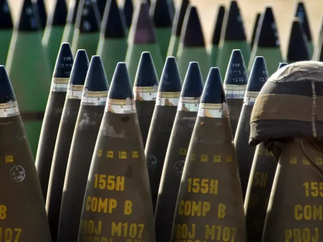 Vláda nebude navyšovat výdaje na obranu, řekl Okamura po zasedání koaliční rady