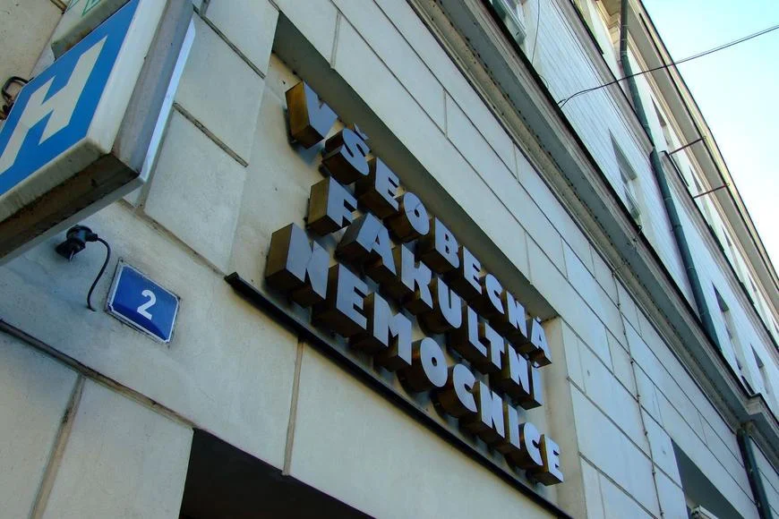 Ministr Vojtěch rozjel rošády v čele nemocnic. V Praze i Brně dojde ke sjednocení